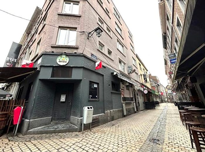 Rue des Célestines, Liège : Appartement 1 pièce à vendre
