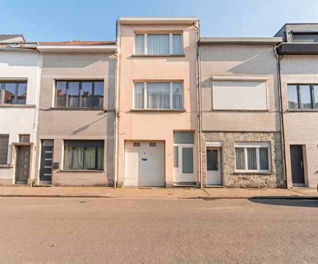 Vlagstraat, Antwerpen : Maison 3 pièces à vendre