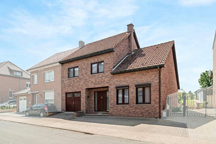 Maison 5 pièces à vendre à Grote Straat, A