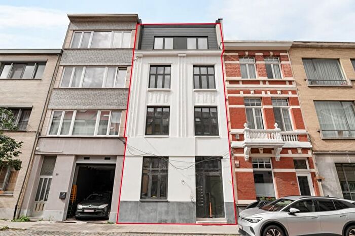 Van Luppenstraat, Antwerpen - Maison 7 pièces à vendre