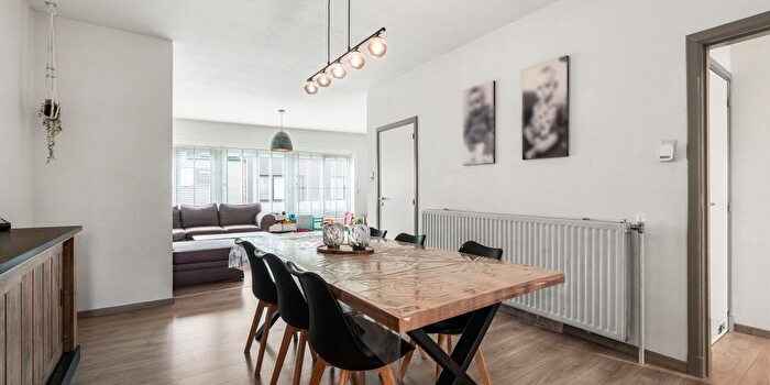 Olmenstraat, Eeklo : Maison 4 pièces à vendre