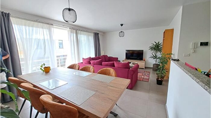 Appartement 8 pièces à louer à Werkenstraat, V