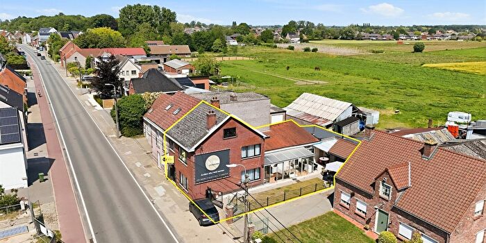 Molenstraat, Overmere : Maison 6 pièces à vendre