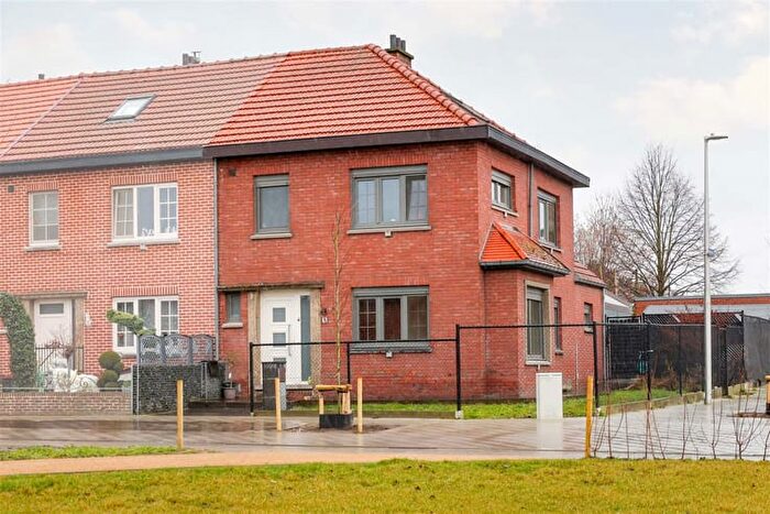 Maison 3 pièces à SintJozefsplein, TONGERENBORGLOON, à vendre