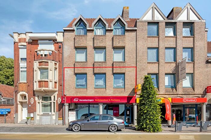 OnzeLieveVrouwplein, Kruibeke - Appartement 8 pièces à vendre