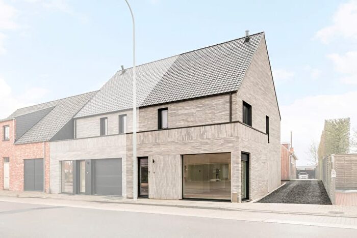 Oostrozebeeksestraat, Wielsbeke : Maison 1 pièce à vendre