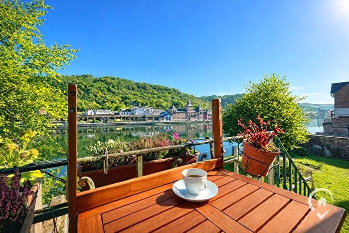 Appartement 5 pièces à vendre à Avenue Franchet d'Esperey, Dinant