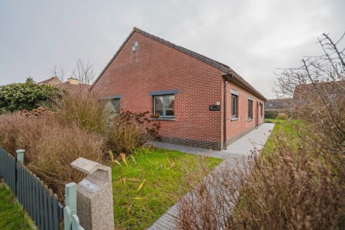 Maison 10 pièces à vendre à Maurits van Nassaustraat, Lombardsijde