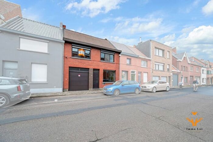 Maison 3 pièces à Kazernestraat, Lokeren, à vendre