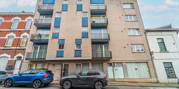 Appartement 2 pièces à MontigniessurSambre, Henegouwen, à vendre