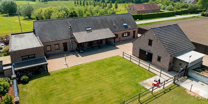 Spreet, Lier : Maison 4 pièces à vendre