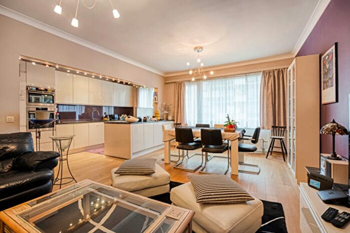 Appartement 2 pièces à vendre à Nachtegaallaan, Zellik