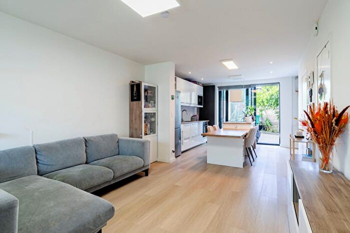 Maison 3 pièces à vendre - Borsbeeksestenweg, DEURNE