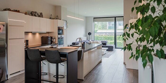 Aalbeeksesteenweg, Kortrijk : Appartement 3 pièces à vendre