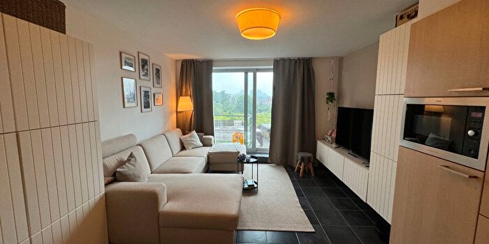 Elsum, Geel : Appartement 1 pièce à louer