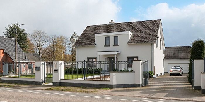 Diestersteenweg, Maaseik - Maison 3 pièces à vendre