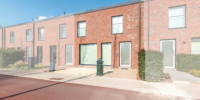 Maison 3 pièces à vendre à Matenstraat, Niel