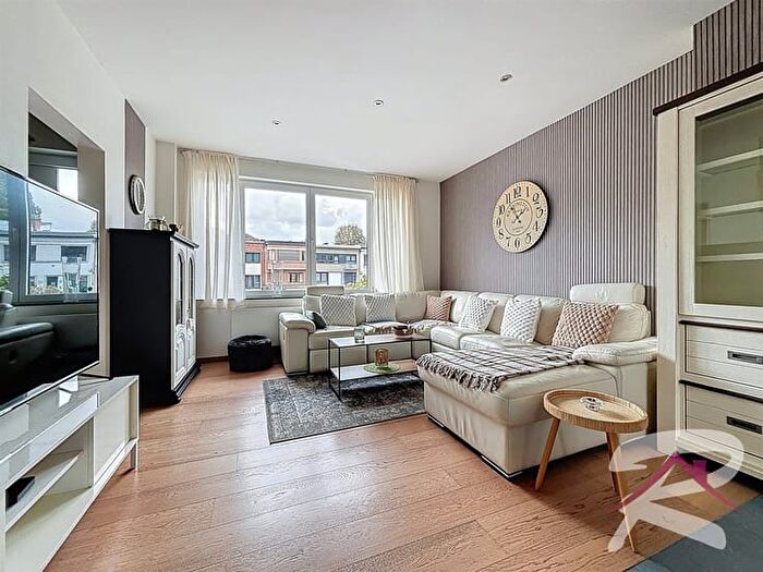 Boulevard de l'Ourthe, Liège - Maison 3 pièces à vendre