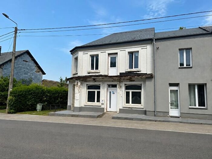 Maison 4 pièces à vendre à Grandrue, Champlon