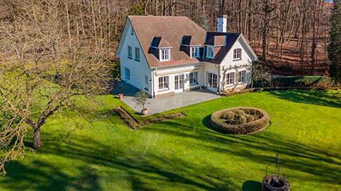 Maison 4 pièces à Dikkemeerweg, Beersel Alsemberg, à vendre