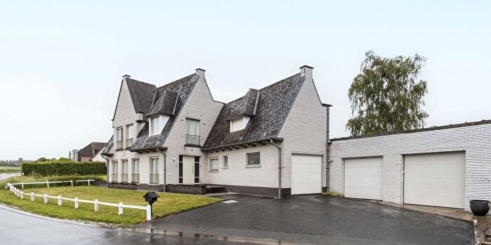Monseigneur Beylsstraat, Ronse : Maison 3 pièces à vendre