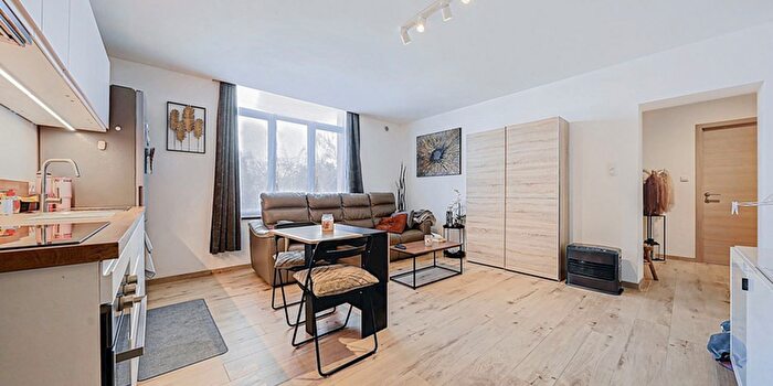 Rue de Tergnée, Farciennes : Appartement 2 pièces à vendre