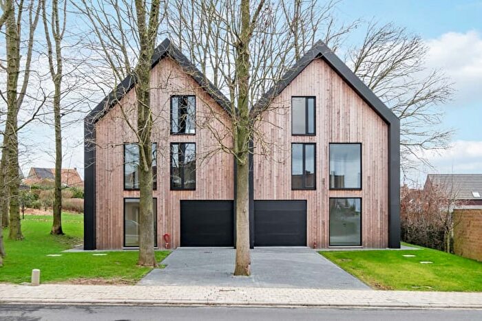 Maison 1 pièce à vendre à Populierenlaan, Otegem