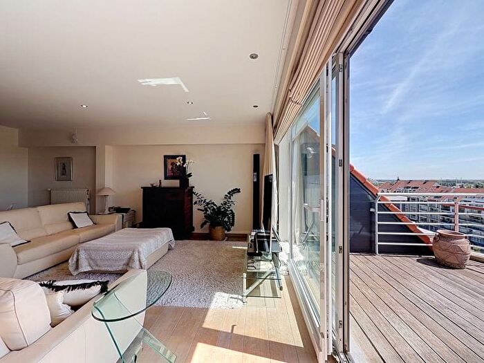 Graaf d'Ursellaan, HEISTAANZEE : Appartement 3 pièces à vendre