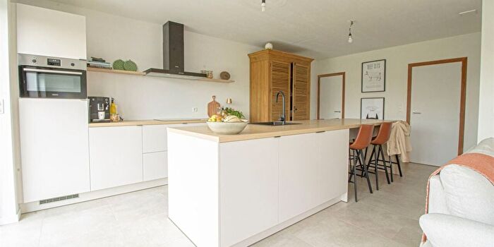 Maison à Lindendries, Ingooigem, à vendre