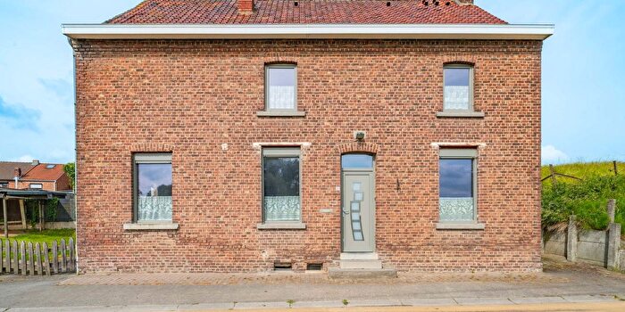 Maison 4 pièces à vendre à Route de Flobecq, Bouvignies