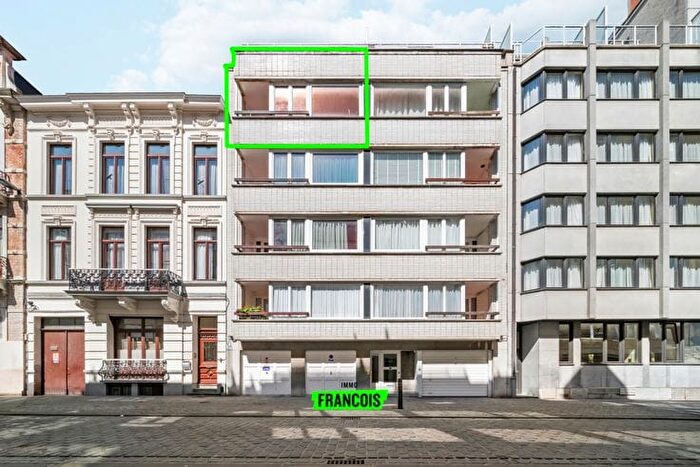 Brusselstraat, Oostende - Appartement 3 pièces à vendre