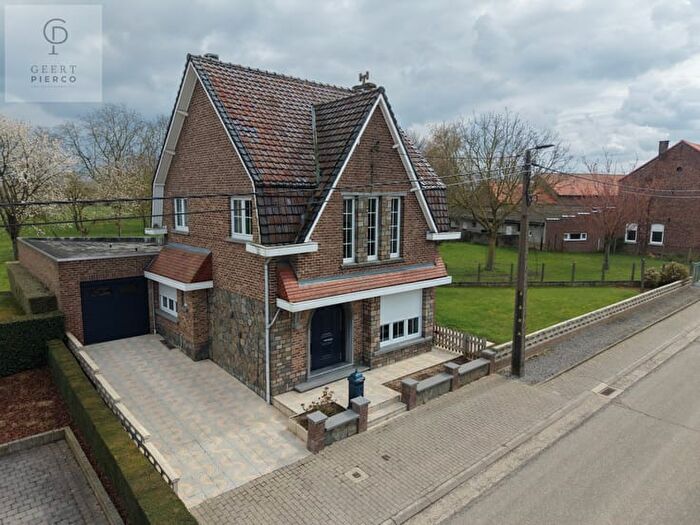 Maison 12 pièces à vendre - Neerwindenstraat, Neerhespen