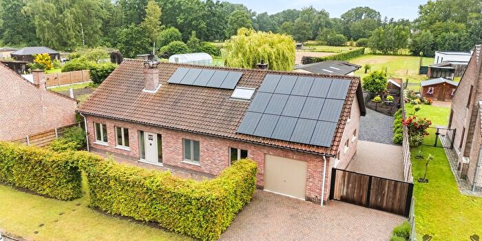 Mechelbaan C, HeistopdenBerg - Maison 4 pièces à vendre