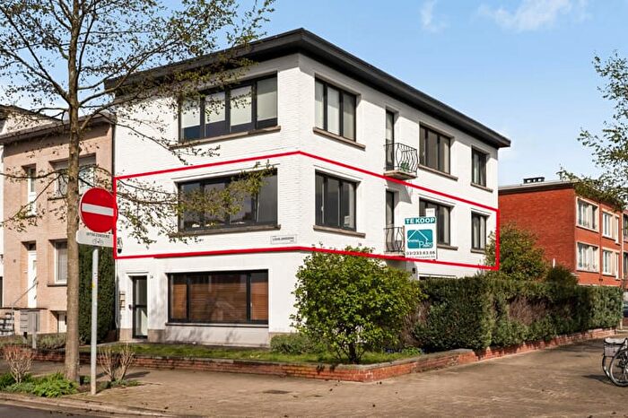 Appartement 8 pièces à Louis Janssenslaan, Deurne, à vendre