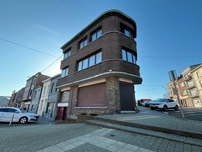 Rue de Gilly, Châtelet : Maison 3 pièces à vendre