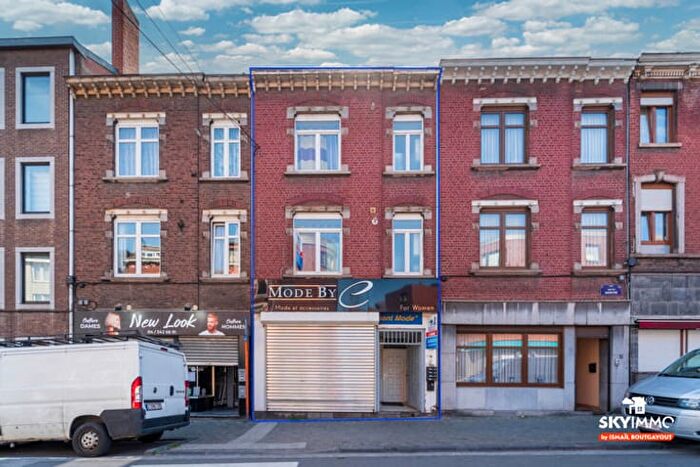 Maison 3 pièces à Rue du Marché, Liège, à vendre