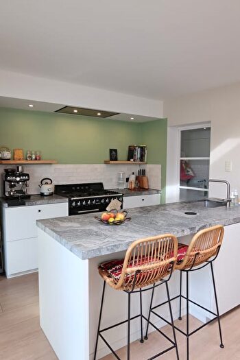 Maison 3 pièces à Guido Gezellestraat, Zwijndrecht, à louer