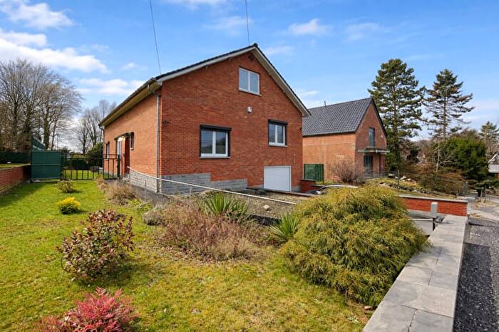 Maison 3 pièces à Allée du Château, MorlanwelzMariemont, à vendre
