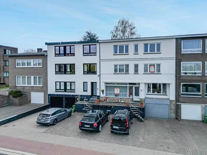MEERSHOVEN, BilzenHoeselt - Appartement 3 pièces à vendre