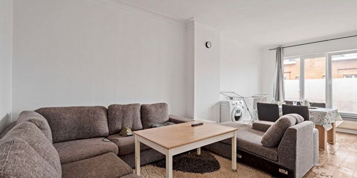 Appartement 2 pièces à vendre à Grote Nieuwedijkstraat, Mechelen