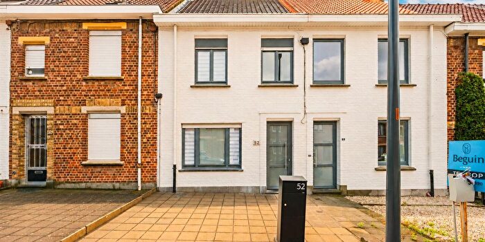 Maison 3 pièces à vendre à Ernest Solvaystraat, Ronse