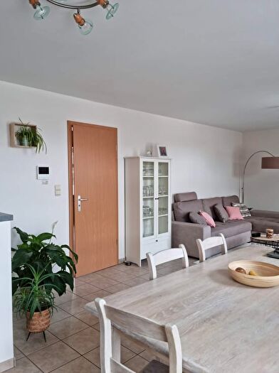 Appartement 5 pièces à Avenue De Bouillon, LibramontChevigny, à louer