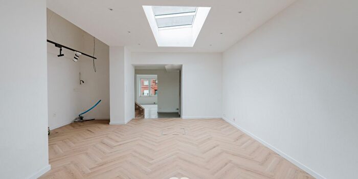 Maison 2 pièces à Meerbeekstraat, Nederbrakel, à vendre