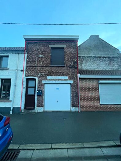 Maison 2 pièces à Rue des Hiercheuses, Marcinelle, à vendre