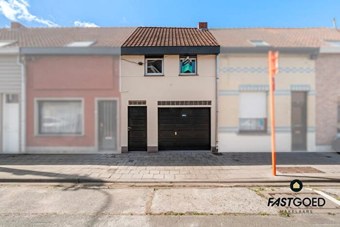 Maison 10 pièces à vendre à Assenedesteenweg A, Zelzate