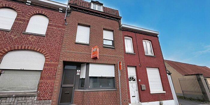 Maison 4 pièces à vendre à Moeskroen, Henegouwen