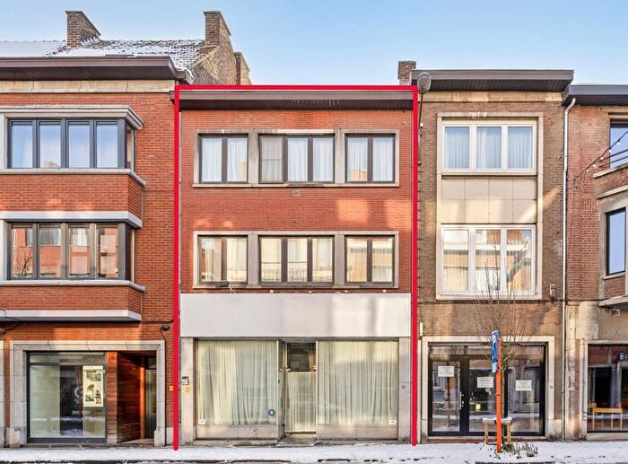 Maison 5 pièces à vendre à Stationslaan, Tongeren