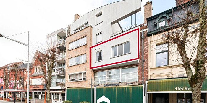 Appartement 3 pièces à Markt, Eeklo, à vendre