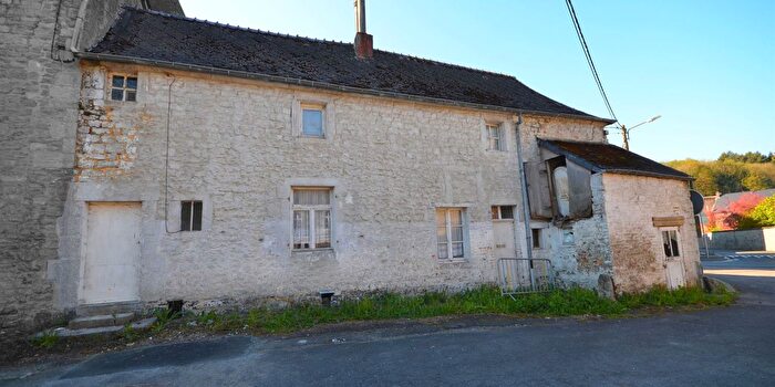 Maison 2 pièces à rue Chereulle, Petigny, à vendre