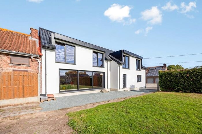 Pausleenstraat, Pajottegem : Maison 1 pièce à vendre